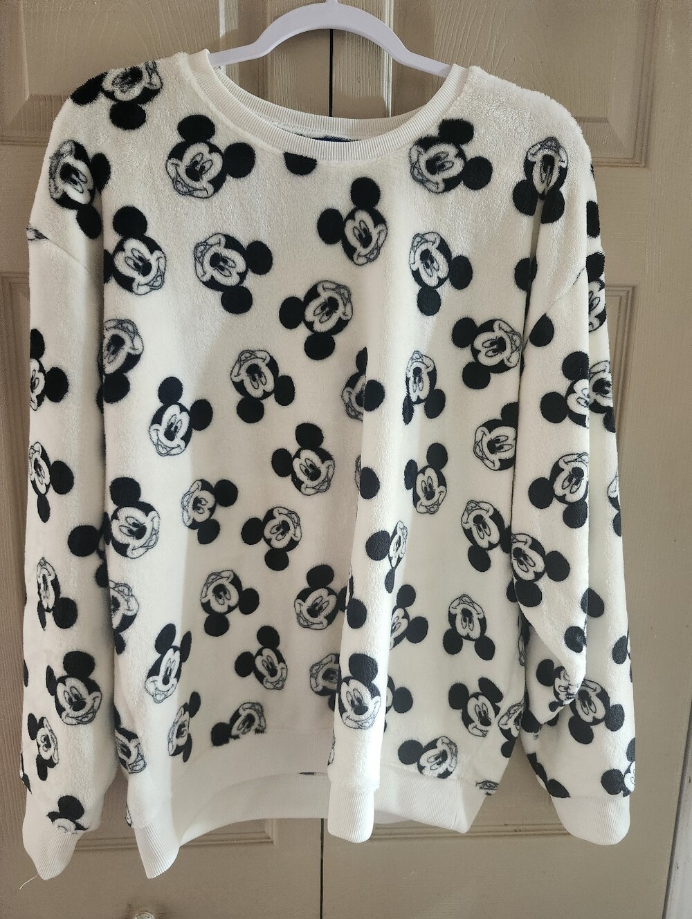 NEW XL Disney Fleece All-over Mickey Mouse Ladies Sweater Ctew Neck